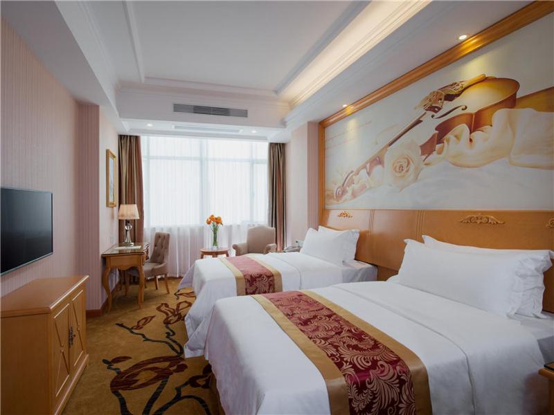 Vienna Hotel Tianbao Road Σενζέν Εξωτερικό φωτογραφία